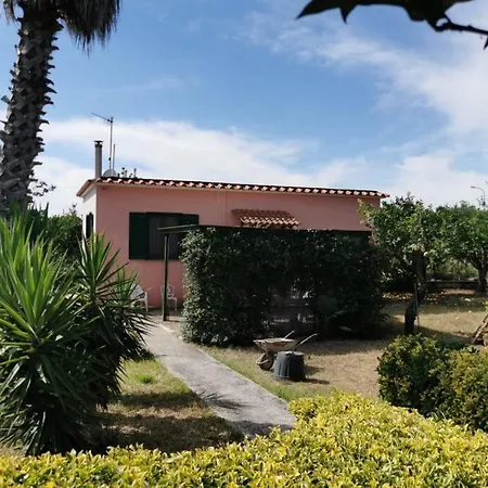 Ferienhaus Indipendente Con Giardino Ed Orto Procida
